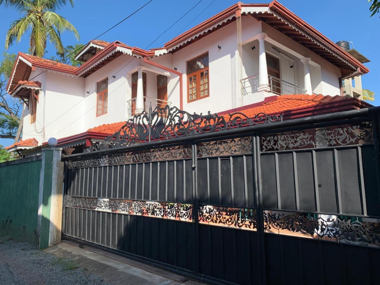 Ceylon Glory Hostel Negombo Dış mekan fotoğraf
