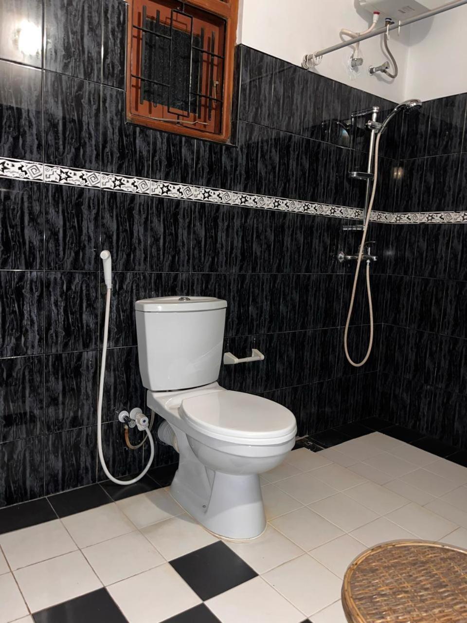 Ceylon Glory Hostel Negombo Dış mekan fotoğraf